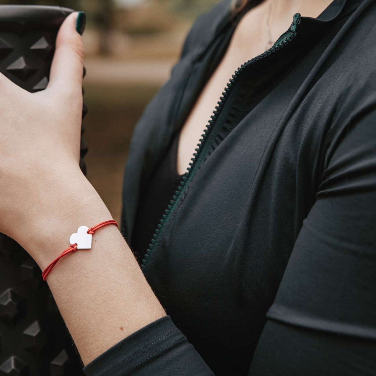 Naszyjniki z literkami