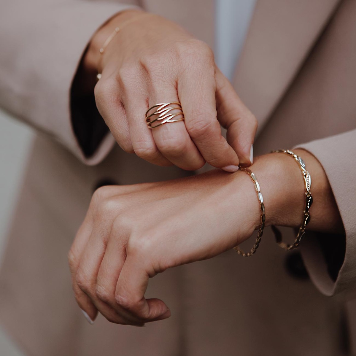 Naszyjnik srebrny pozłacany z perłami