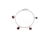 Bransoletka srebrna z bursztynowymi zawieszkami w kształcie serca, gwiazdki i kwiatów, elegancka i stylowa