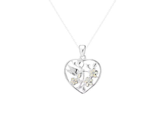 Zawieszka srebrna w kształcie serca z kolibrem i kwiatami z białego opalu