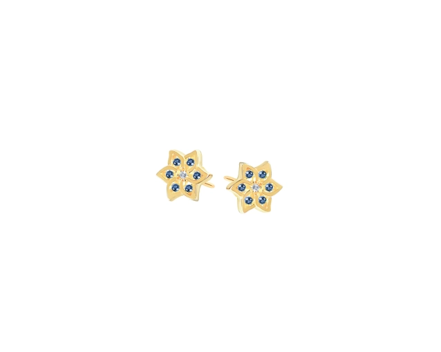 Kolczyki złote punktowe w kształcie kwiatków ozdobione granatowymi i białymi cyrkoniami