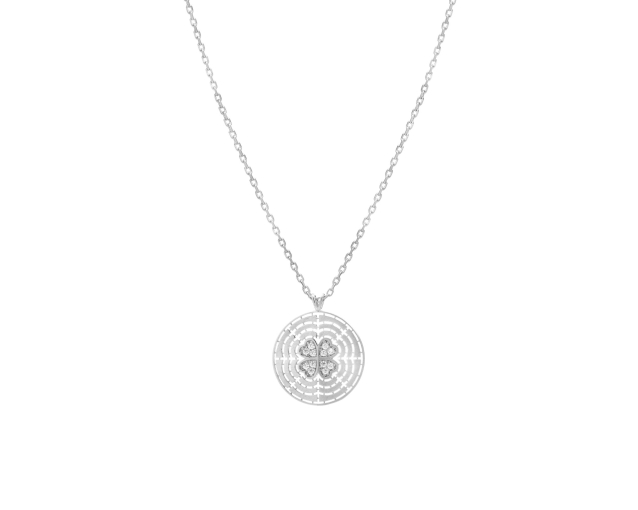 Naszyjnik srebrny z okrągłym wisiorkiem z czterolistną koniczynką z cyrkoniami