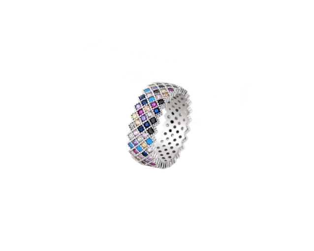 Pierścionek srebrny szeroki obrączka z motywem kratki zdobiony cyrkoniami multicolor