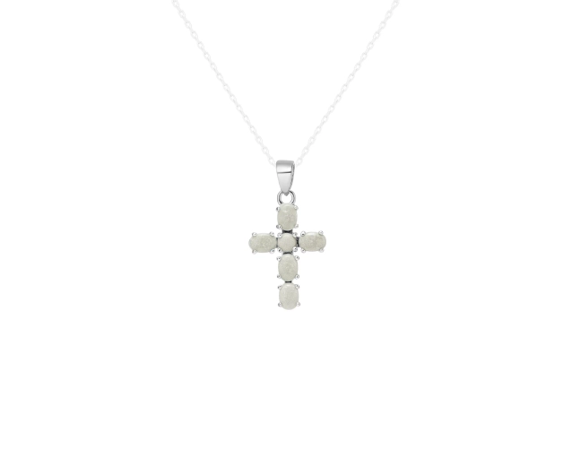 Zawieszka srebrna z białymi owalnymi opalami oprawionymi w łapki ułożonymi na kształt krzyża