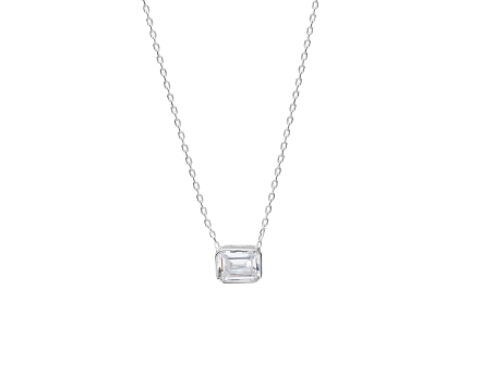 Naszyjnik srebrny z prostokątną białą cyrkonią o bagietkowym szlifie