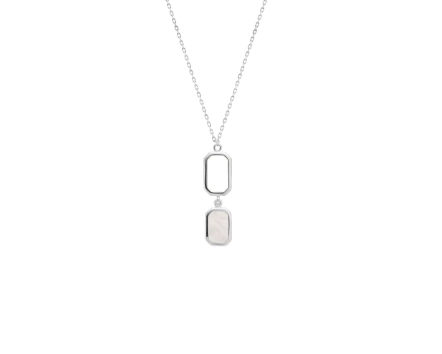 Naszyjnik srebrny z masą perłową wiszący na łańcuszku