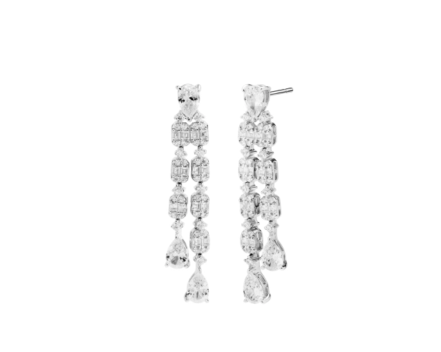 Długie kolczyki z cyrkoniami