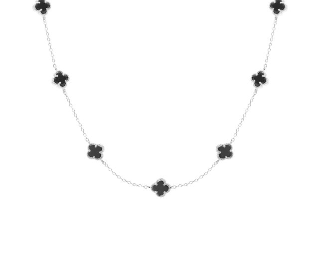 Naszyjnik srebrny z czarną emalią w kształcie koniczyny